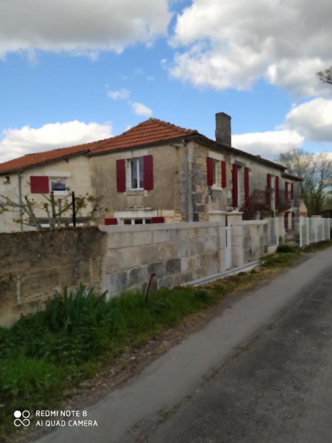 Chambre Privative Dans Ferme Renovee A 7Mn De Perigueux Champcevinel Eksteriør bilde